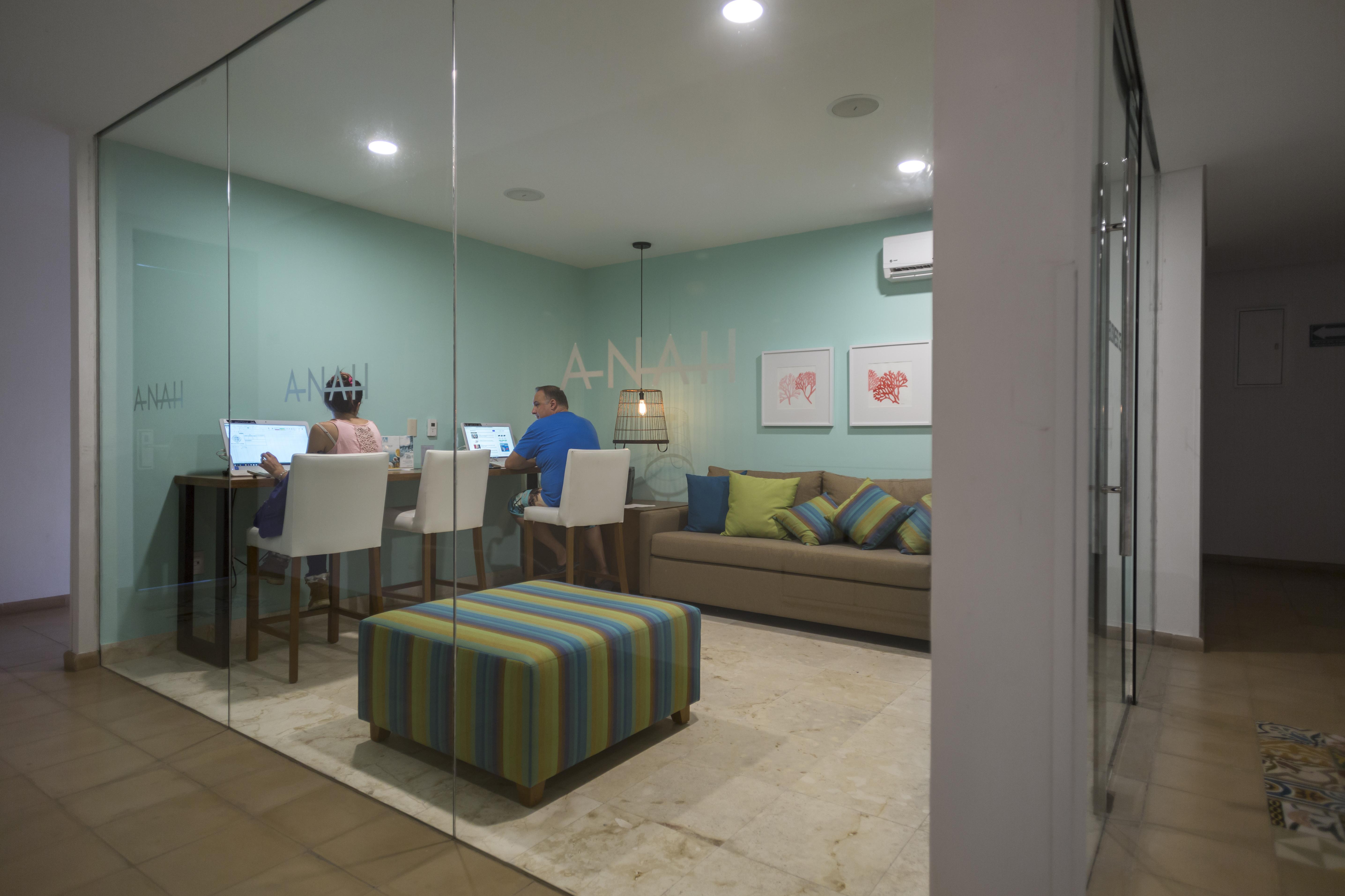 Anah Suites Плая-дель-Кармен Экстерьер фото