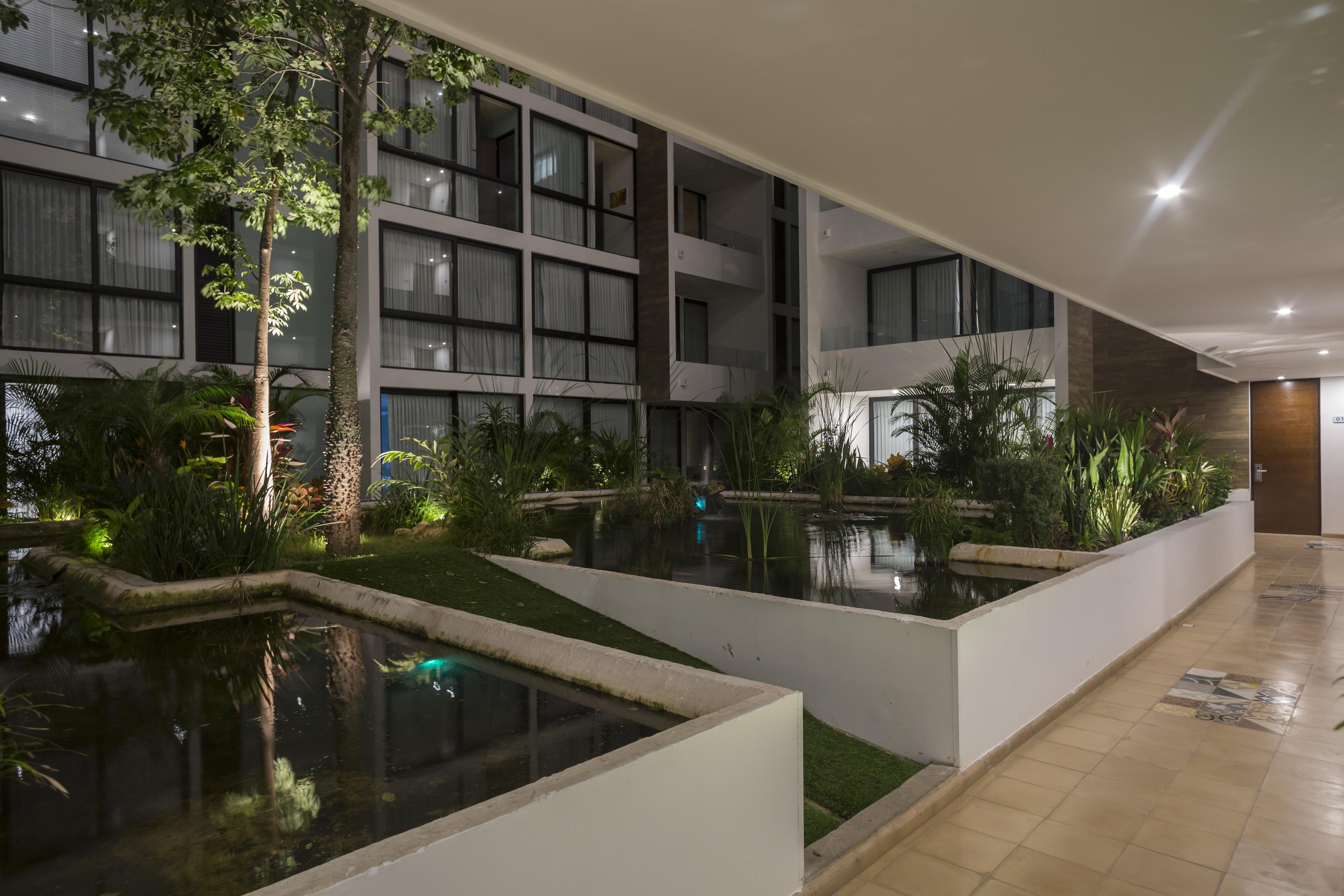 Anah Suites Плая-дель-Кармен Экстерьер фото